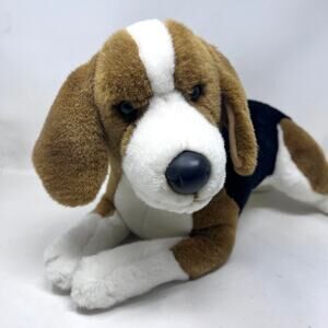 FAO Schwarz Realistic Beagle Plush 16" Laying Down Puppy Dog Companion Pet